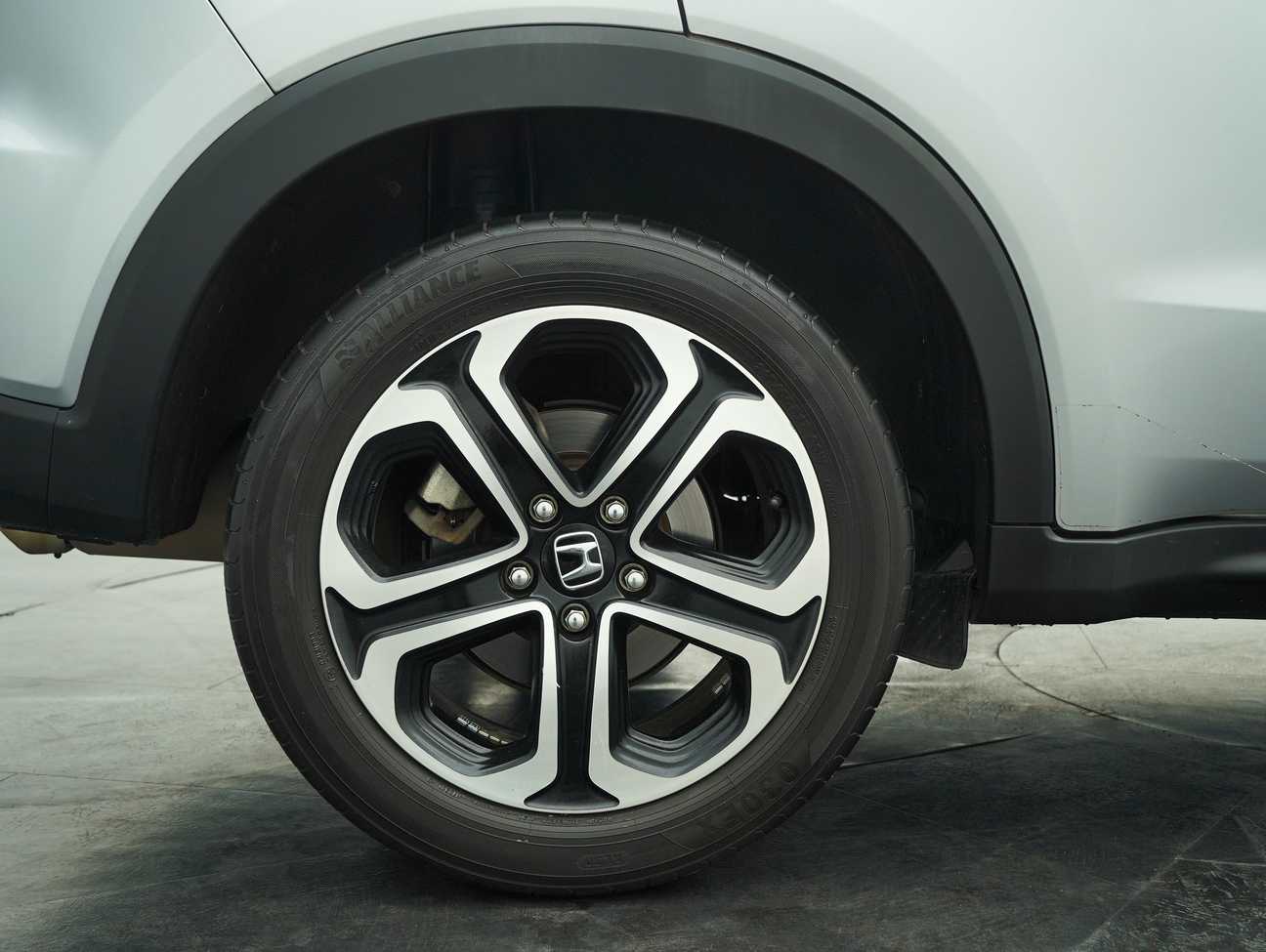 used 2019 Honda HR-V i-VTEC V 1.8
