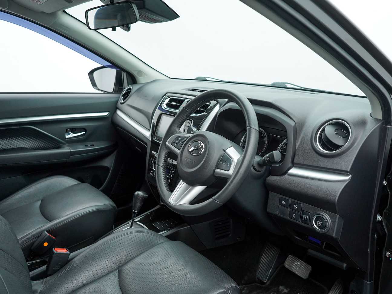 terpakai 2022 Perodua Aruz AV 1.5