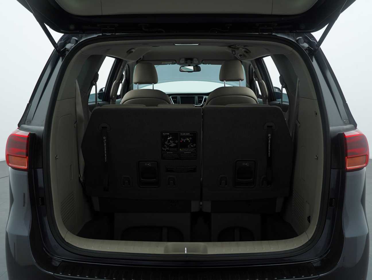 terpakai 2019 Kia Carnival YP 2.2