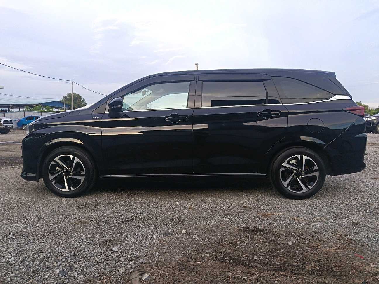 terpakai 2025 Perodua Alza AV 1.5