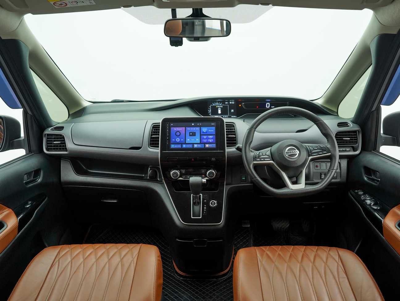 used 2022 Nissan Serena S-Hybrid High-Way Star Premium 2.0