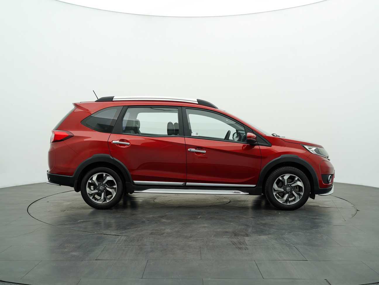 used 2019 Honda BR-V V 1.5