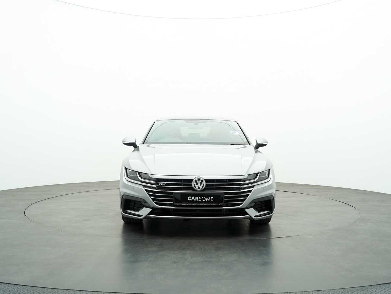 terpakai 2020 Volkswagen Arteon R-line Fastback 2.0