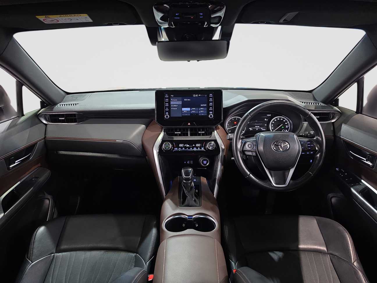 terpakai 2021 Toyota Harrier G Modellista 2.0