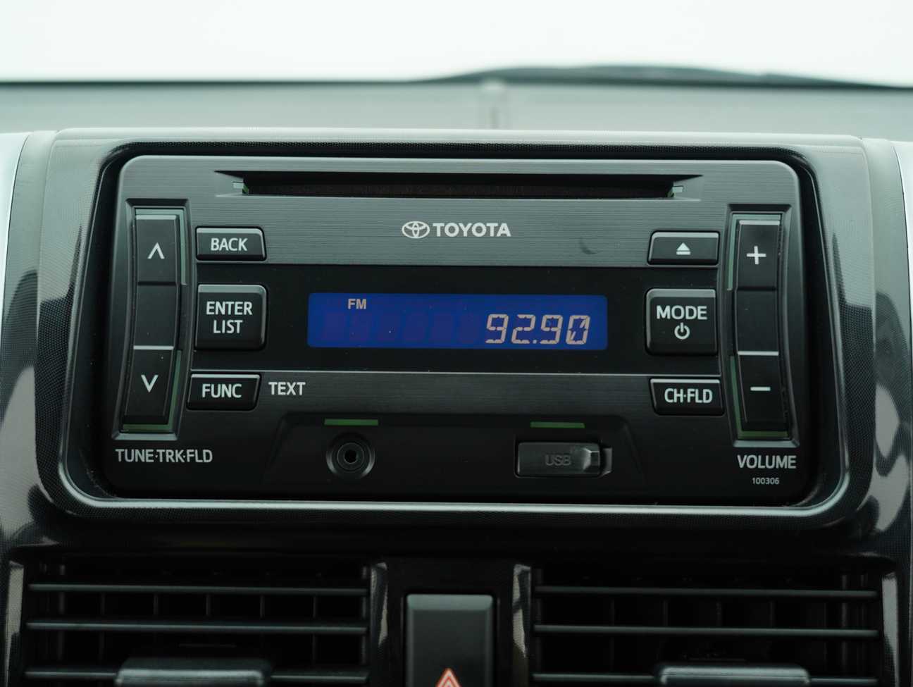 terpakai 2014 Toyota Vios J 1.5