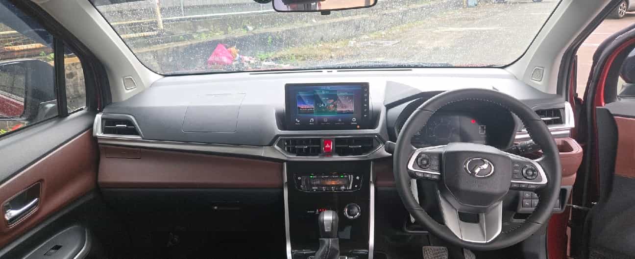used 2023 Perodua Alza AV 1.5