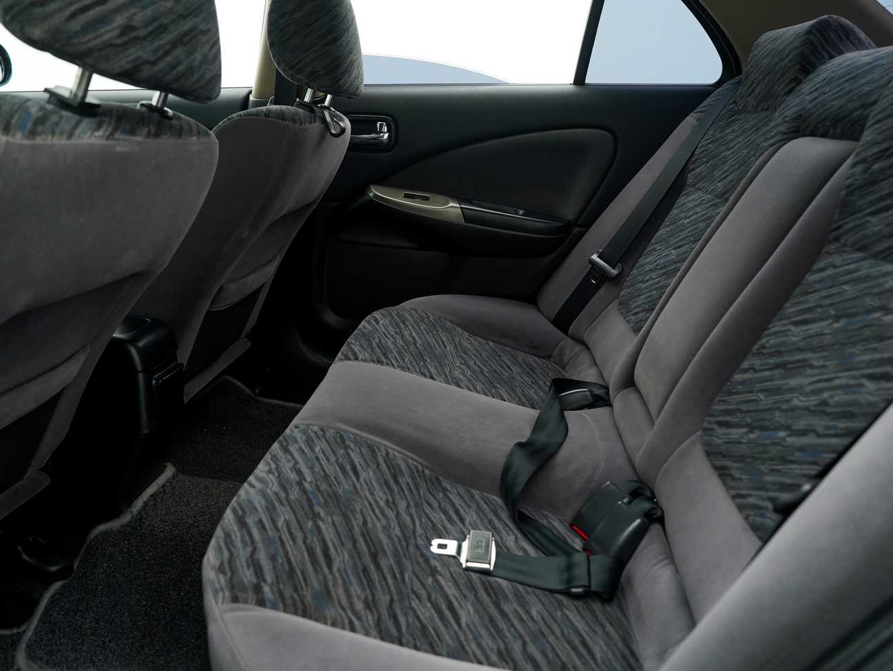 terpakai 2003 Nissan Sentra SG 1.6