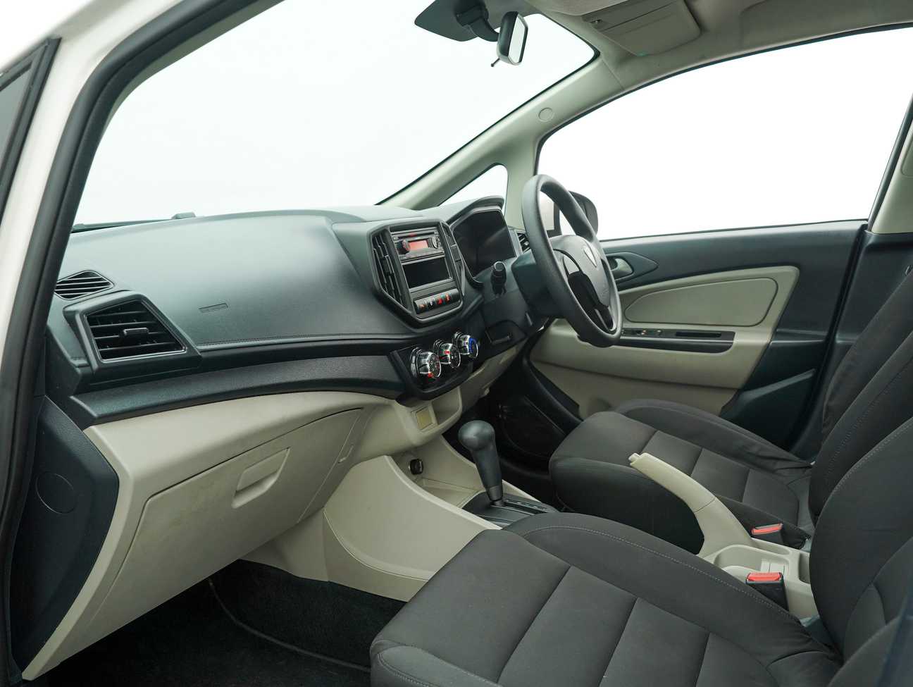 used 2017 Proton Persona Standard 1.6