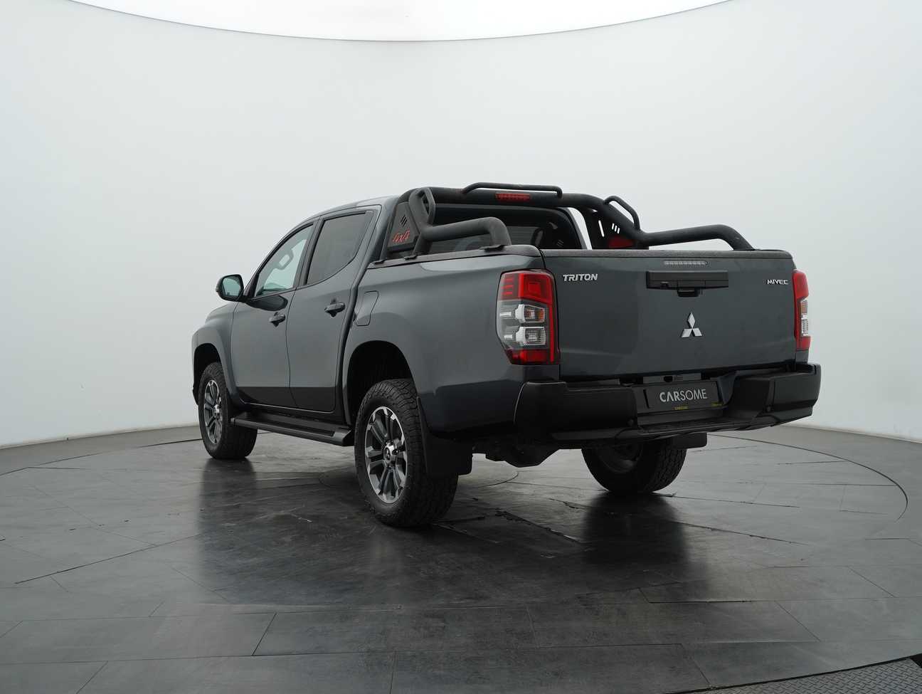 used 2023 Mitsubishi Triton VGT Dual Cab 4X4 2.4