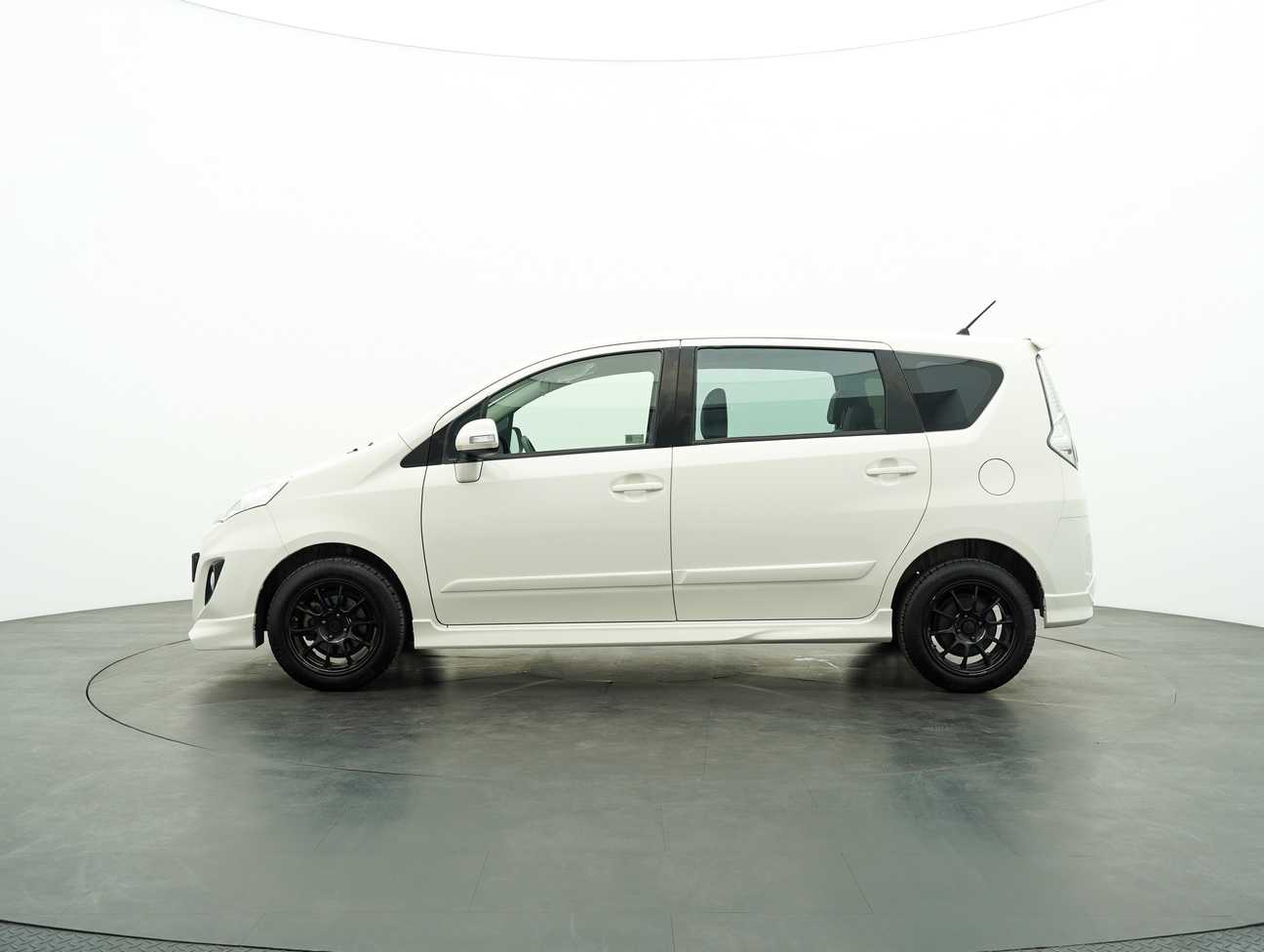 used 2015 Perodua Alza Advance 1.5