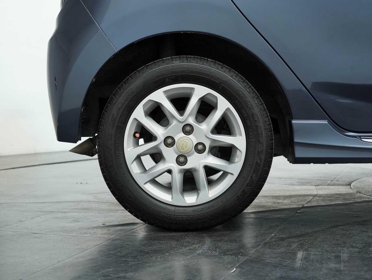 terpakai 2014 Perodua AXIA SE 1.0