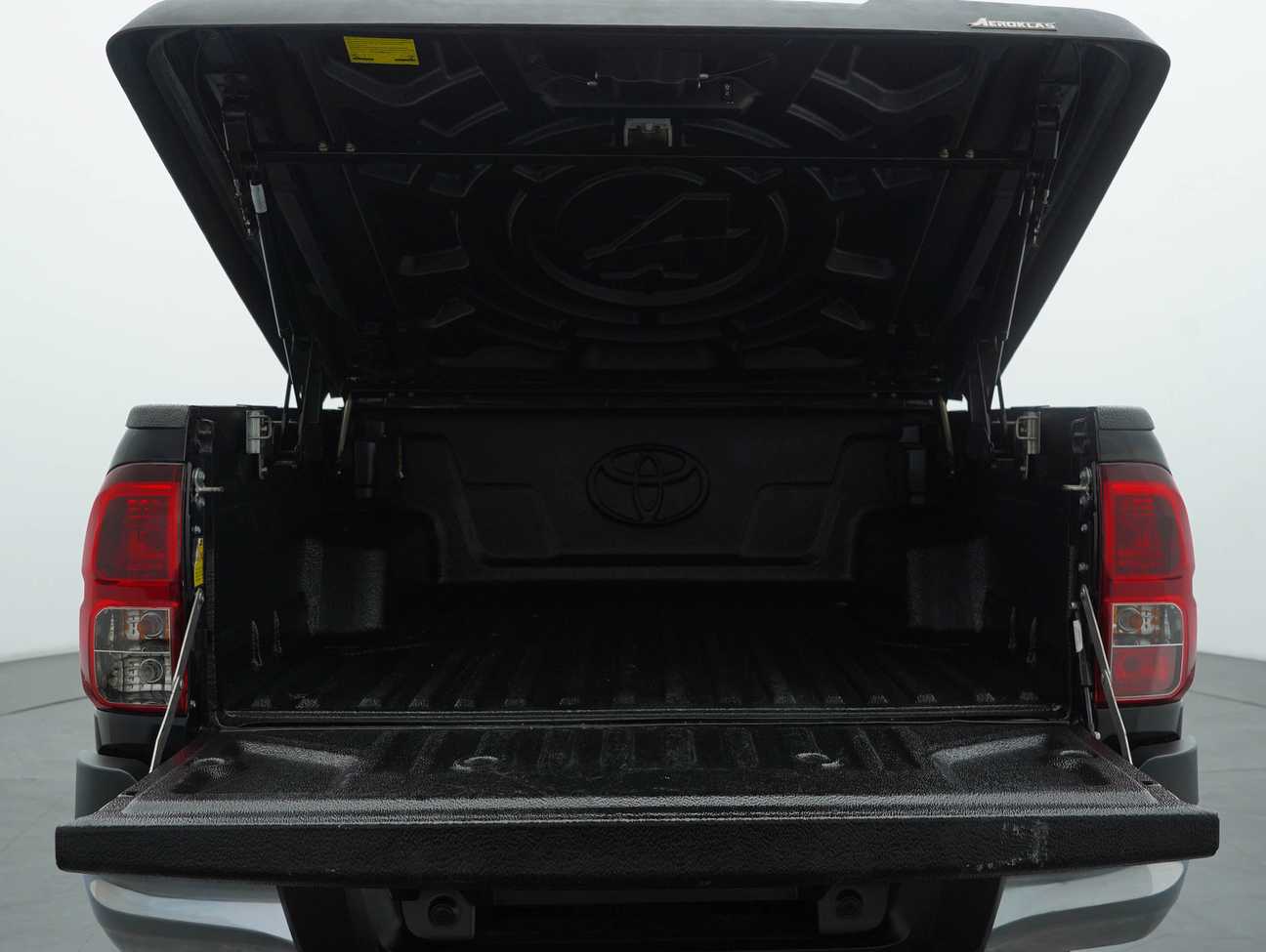 used 2019 Toyota Hilux L-Edition Dual Cab 2.4