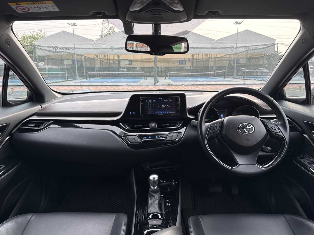used 2018 Toyota C-HR  1.8