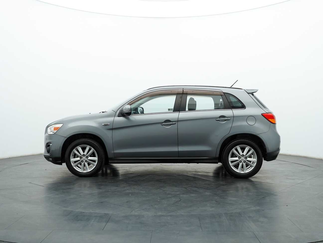 terpakai 2014 Mitsubishi ASX  2.0