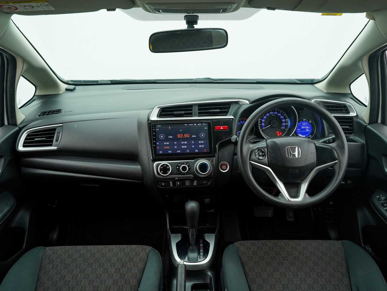 used 2016 Honda Jazz E 1.5
