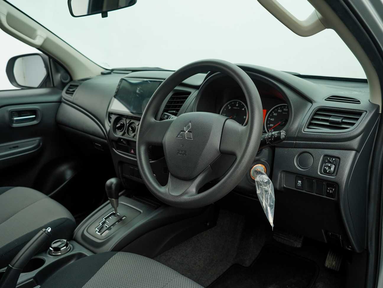 used 2022 Mitsubishi Triton VGT Dual Cab 4X4 2.4