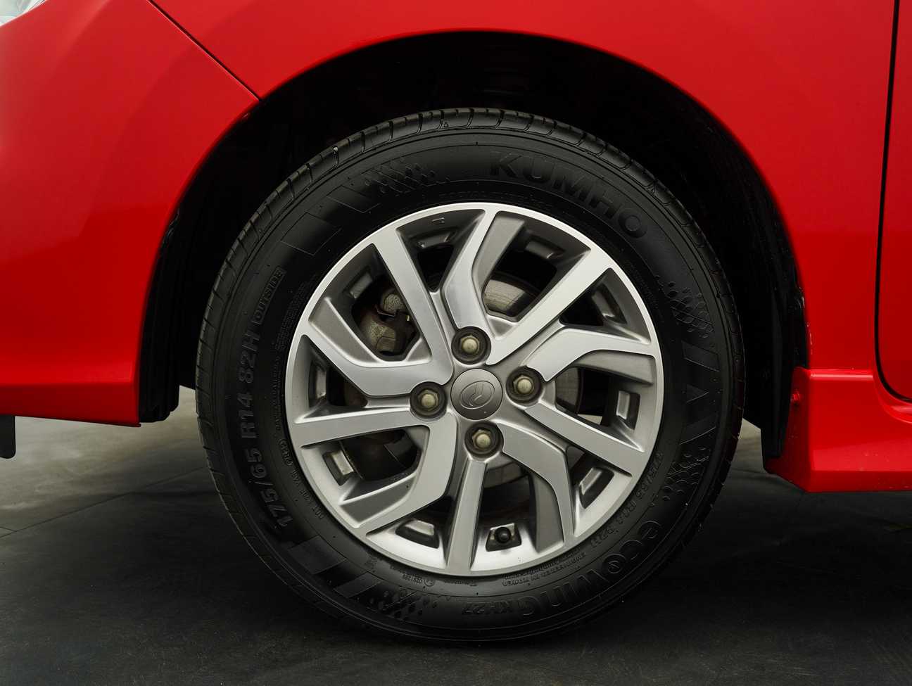 used 2018 Perodua Bezza Advance 1.3