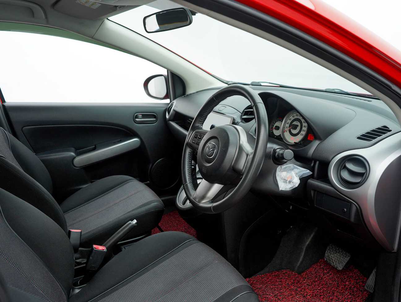 terpakai 2010 Mazda 2 R 1.5