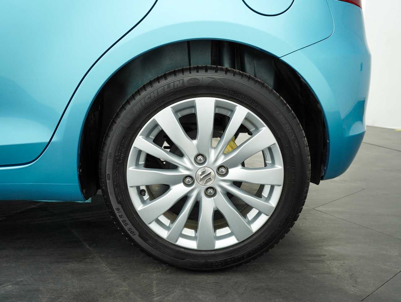 used 2015 Suzuki Swift GL 1.4