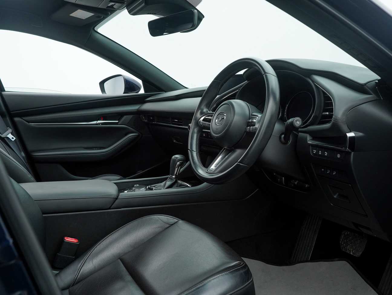 terpakai 2019 Mazda 3 SKYACTIV-G High Plus 2.0