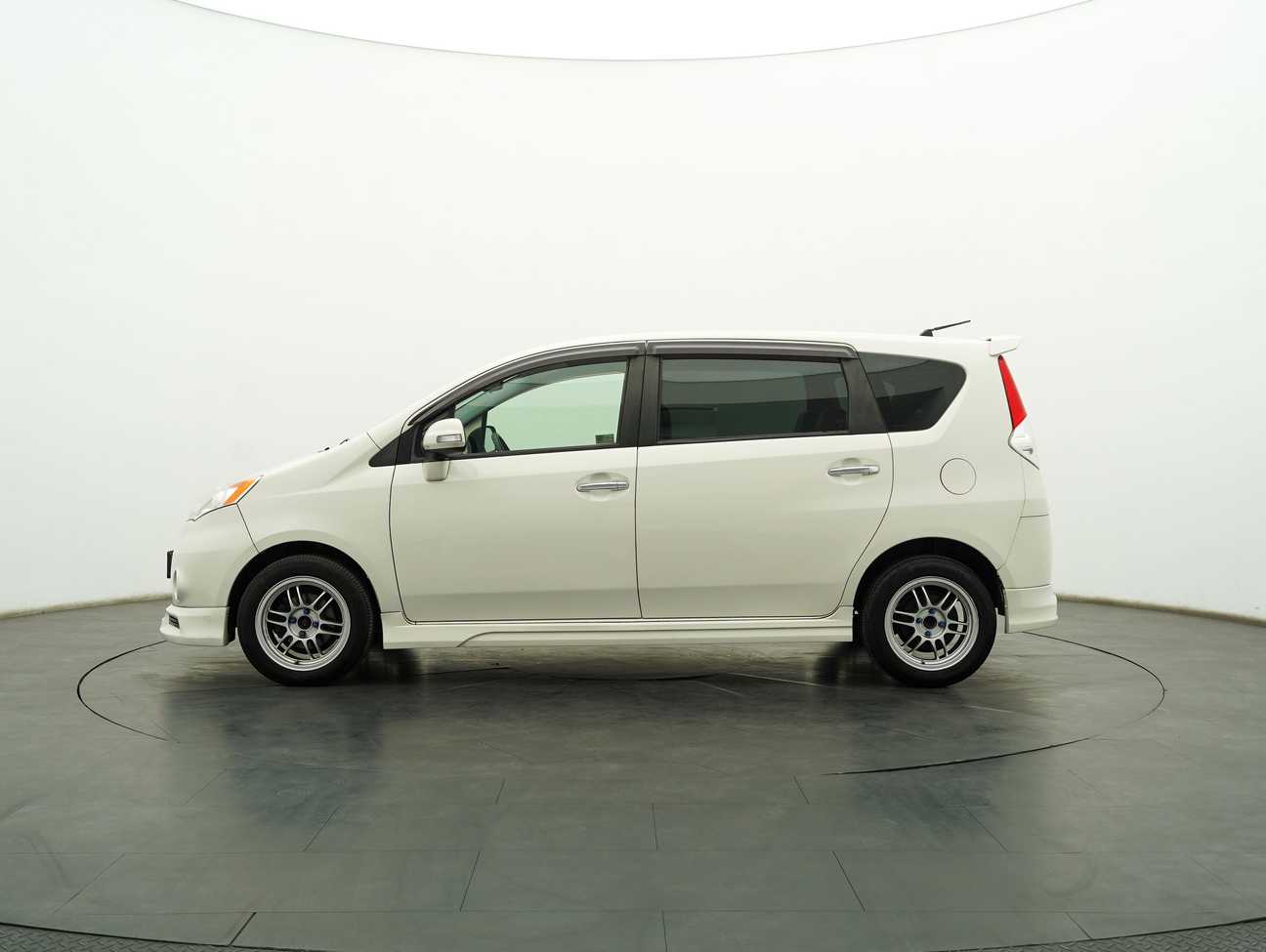 used 2013 Perodua Alza EZ 1.5