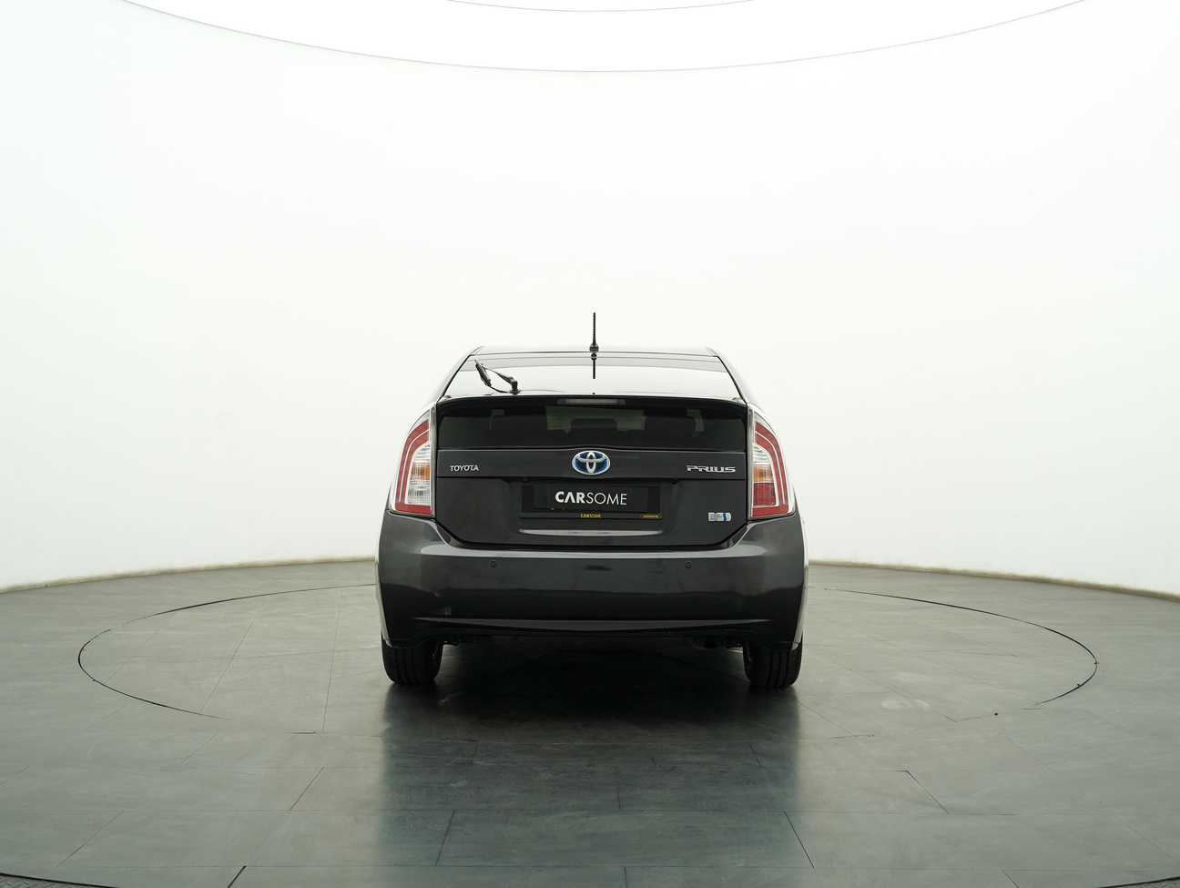 used 2012 Toyota Prius Luxury 1.8