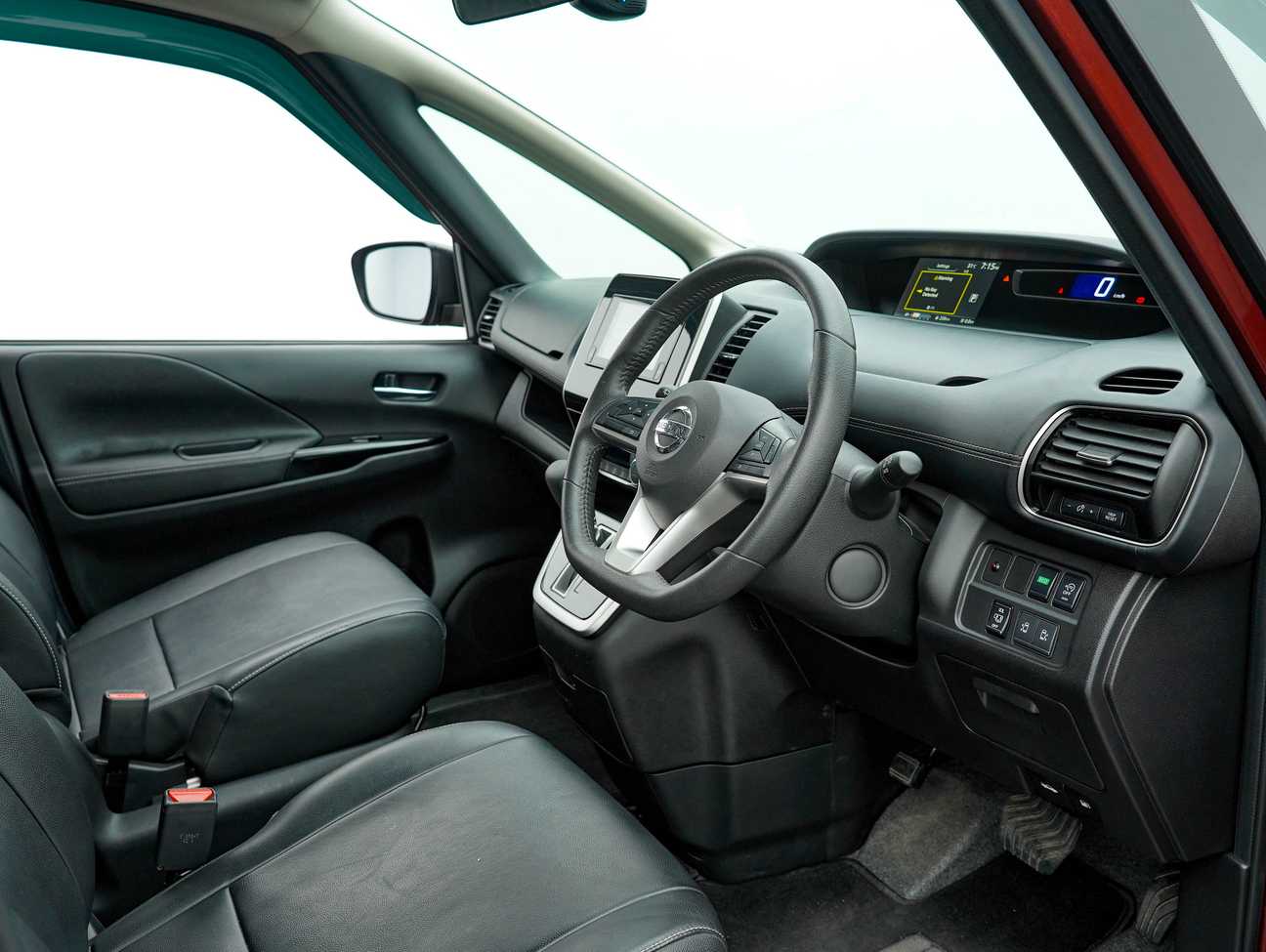 used 2019 Nissan Serena S-Hybrid High-Way Star Premium 2.0