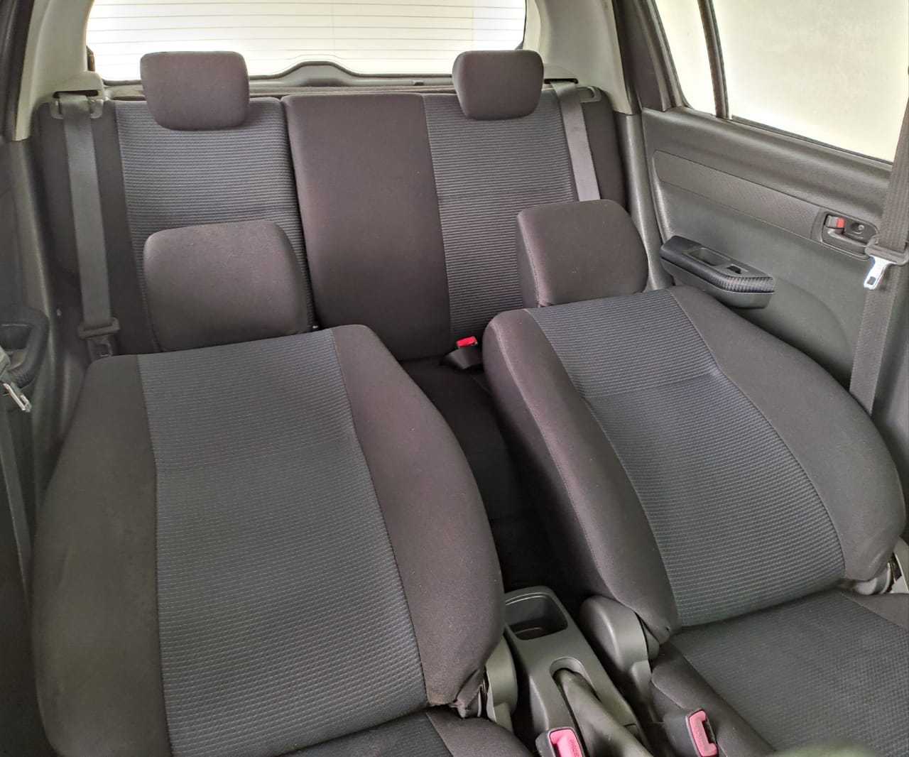 terpakai 2012 Suzuki SWIFT  1.5