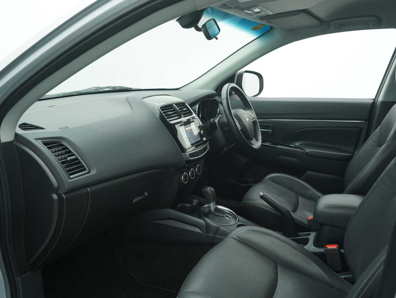 terpakai 2017 Mitsubishi ASX  2.0