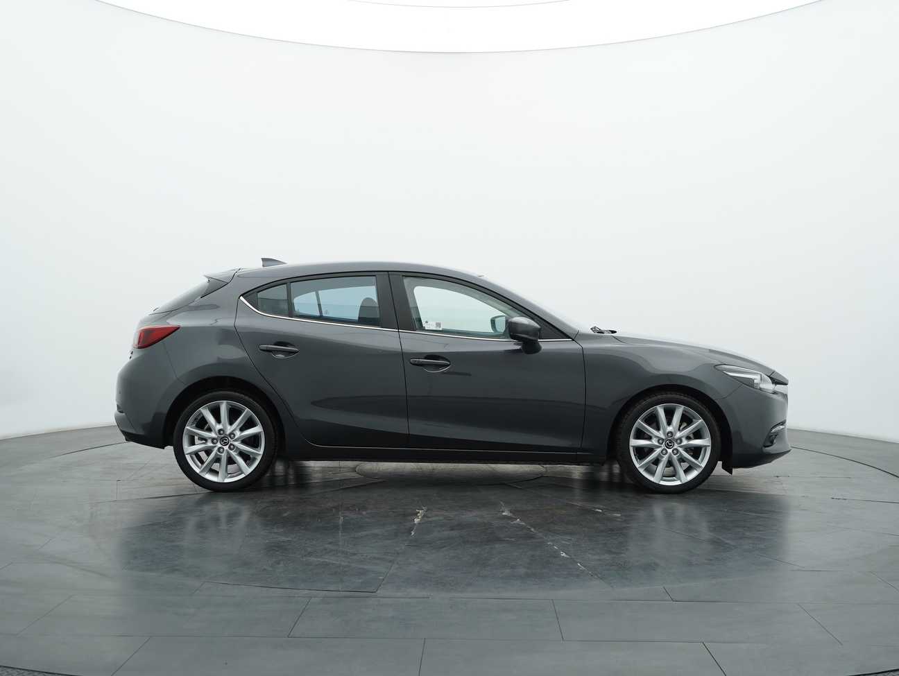used 2018 Mazda 3 SKYACTIV-G 2.0
