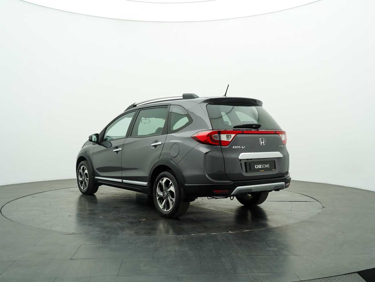 used 2018 Honda BR-V V 1.5