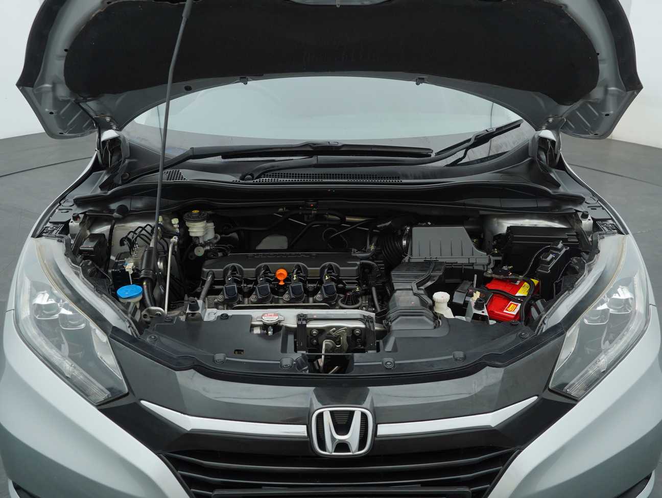 terpakai 2015 Honda HR-V V 1.8