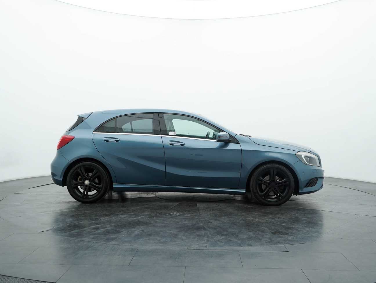 used 2015 Mercedes-Benz A180 Urban Line 1.6