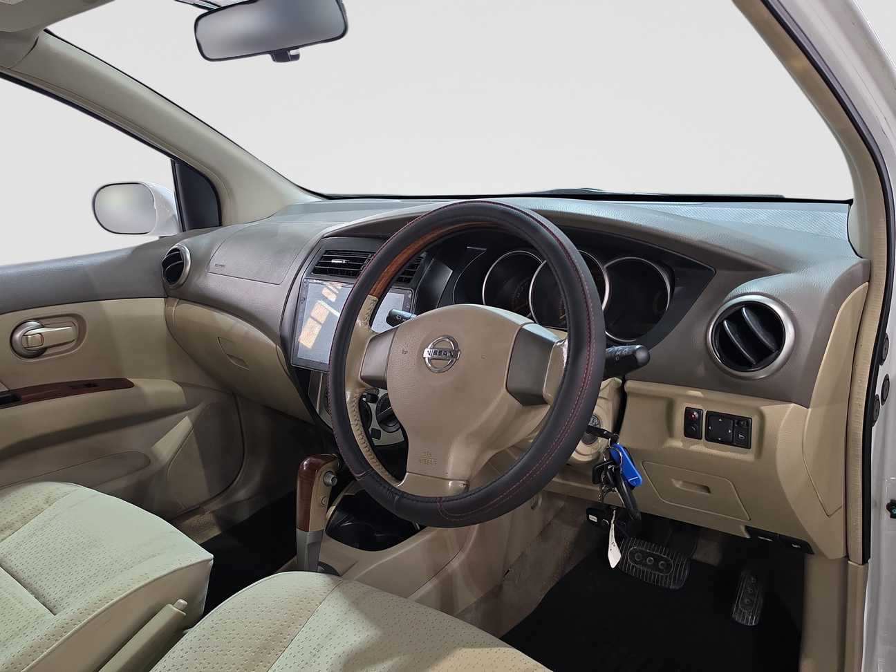 used 2010 Nissan Grand Livina Comfort 1.8