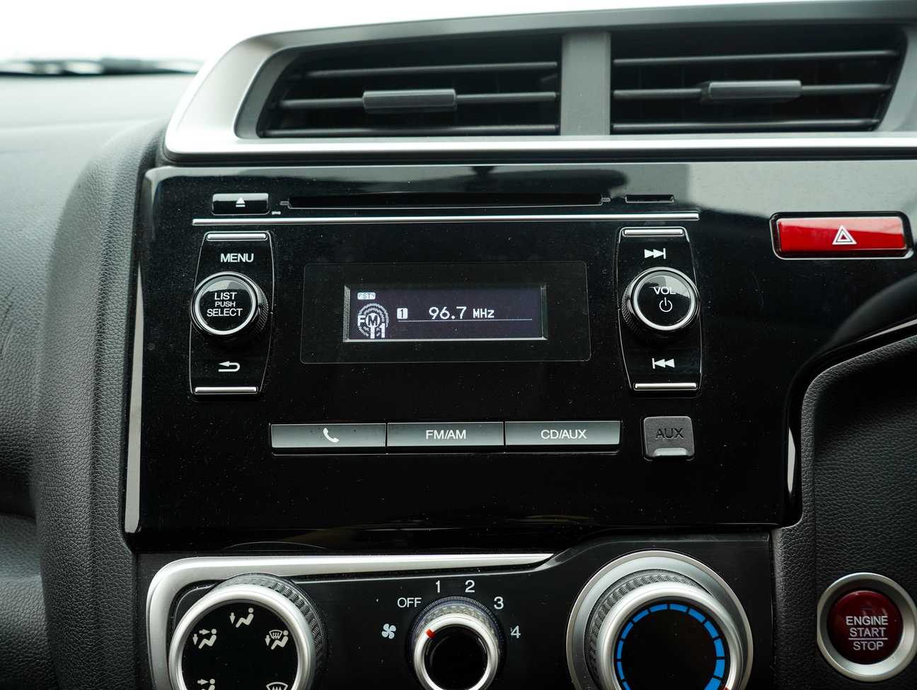 used 2015 Honda Jazz E 1.5