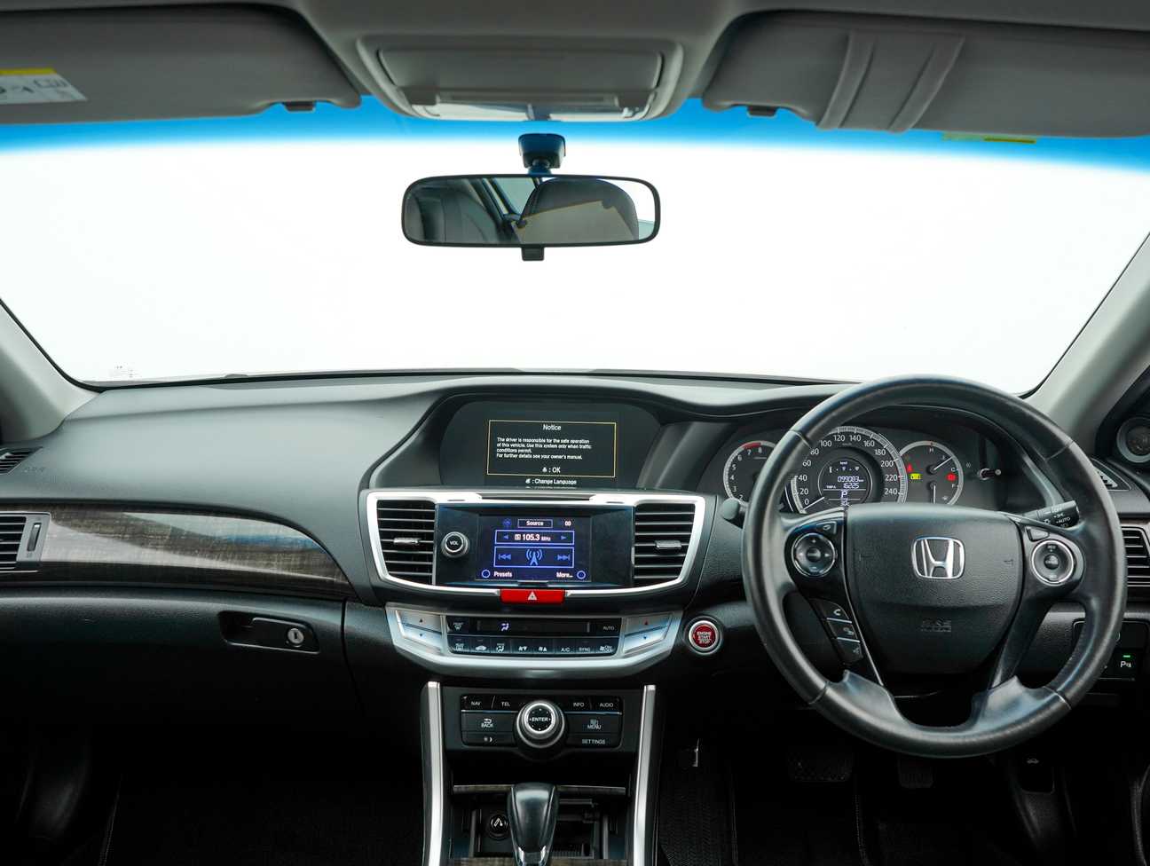 terpakai 2014 Honda ACCORD VTI-L 2.0