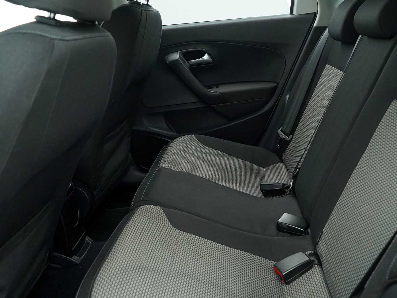 terpakai 2017 Volkswagen Polo  1.6