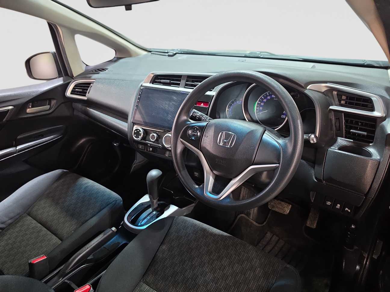 terpakai 2014 Honda Jazz E 1.5