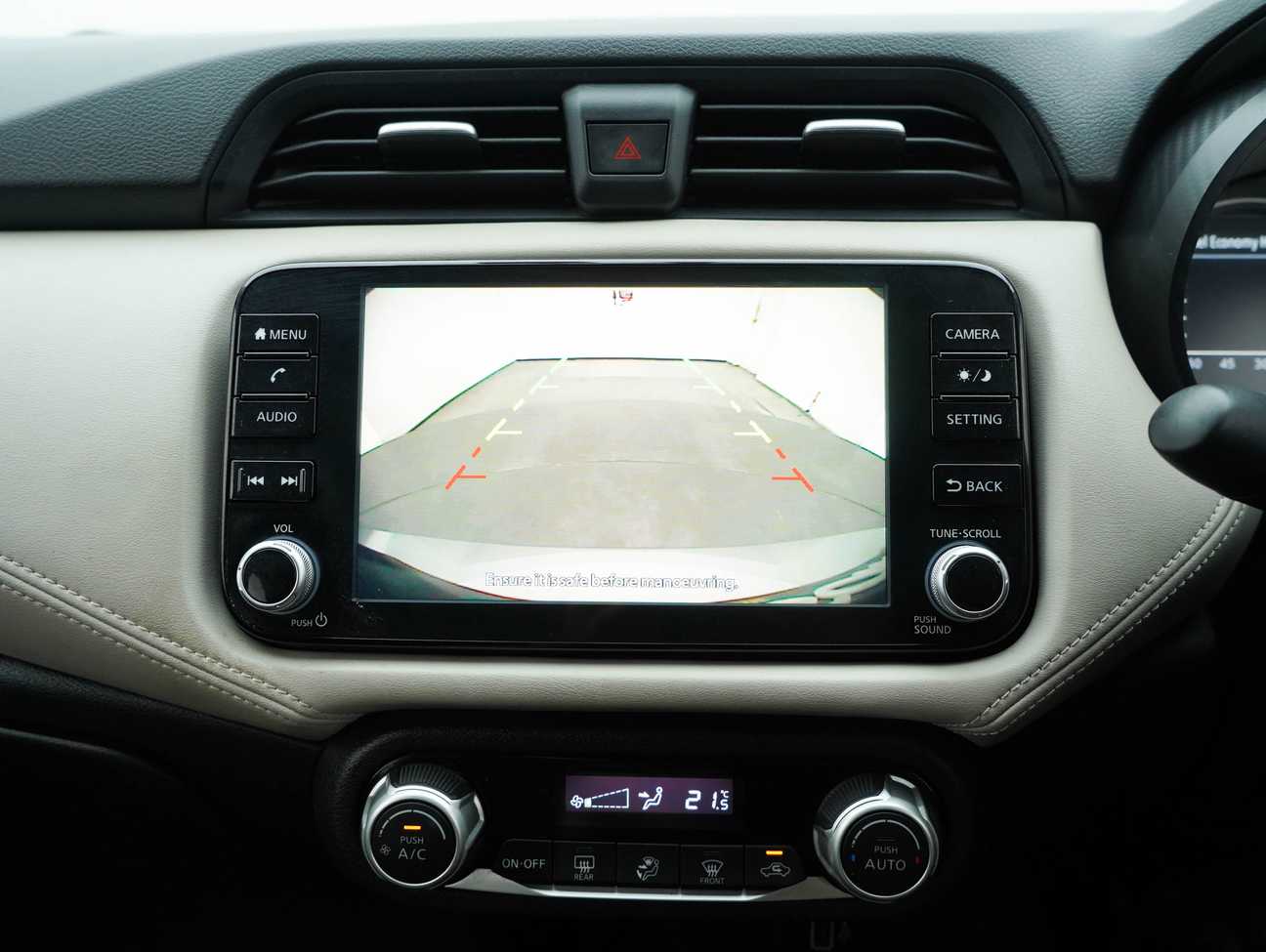 used 2021 Nissan Almera VLP 1.0