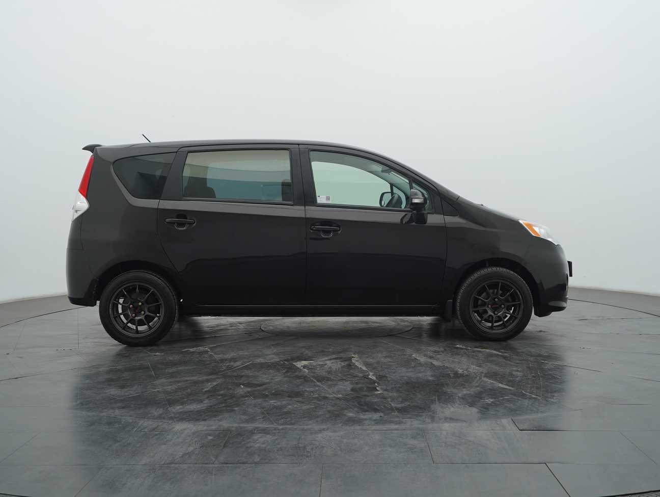 terpakai 2011 Perodua Alza EZi 1.5