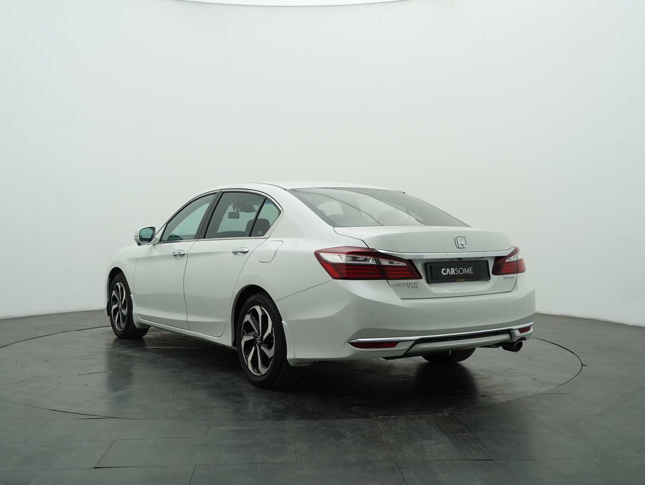 used 2016 Honda Accord VTi-L 2.0