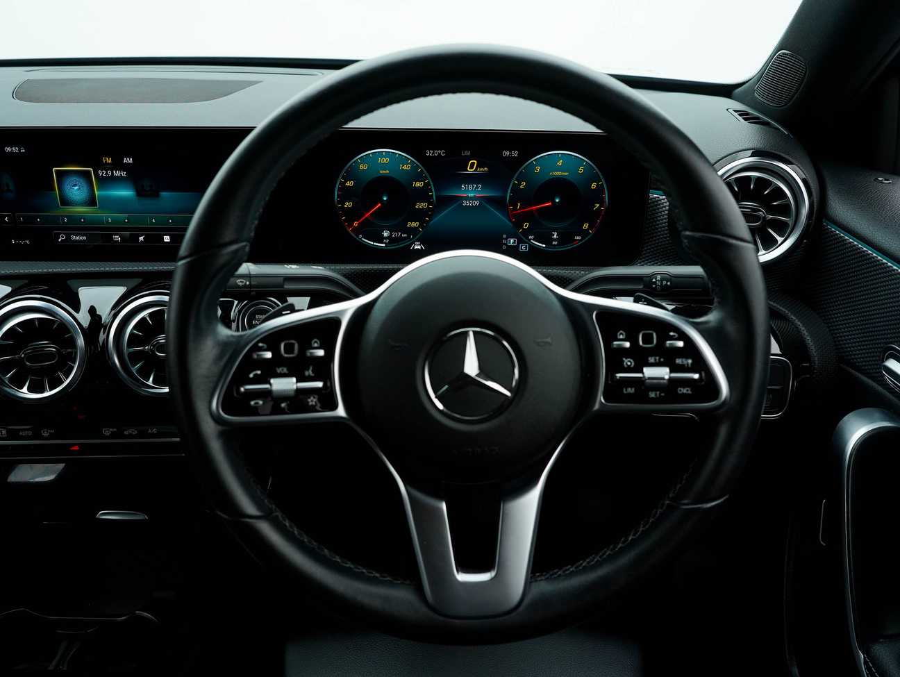 used 2022 Mercedes-Benz A200 Progressive Line 1.3