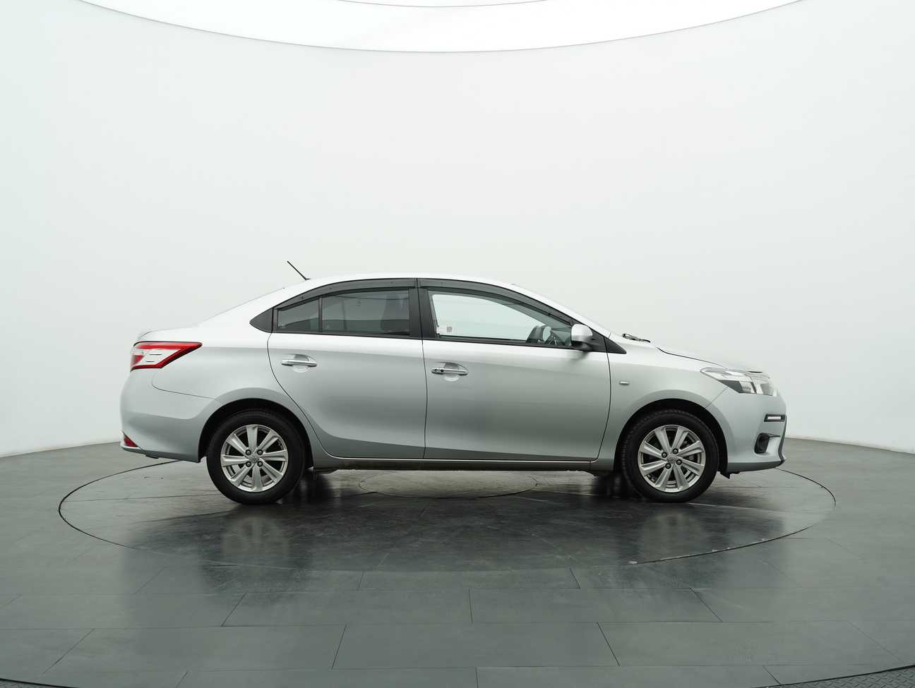 used 2017 Toyota Vios J 1.5