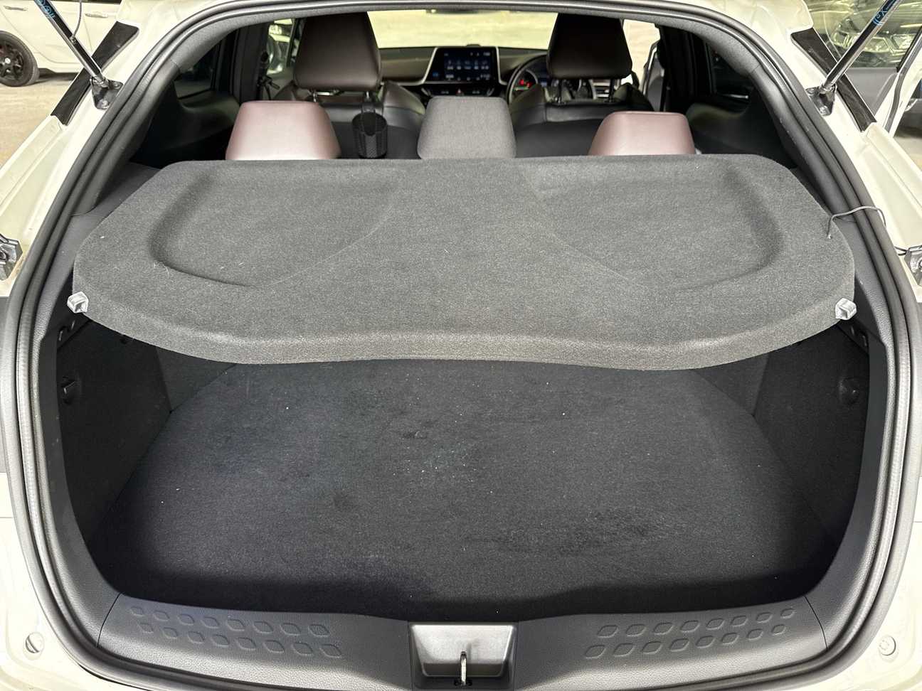 used 2017 Toyota C-HR ST 1.2