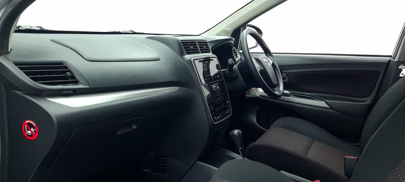 terpakai 2020 Toyota AVANZA S 1.5