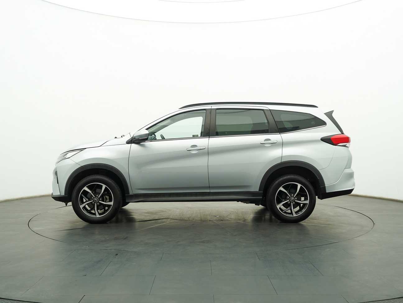 terpakai 2021 Perodua Aruz AV 1.5