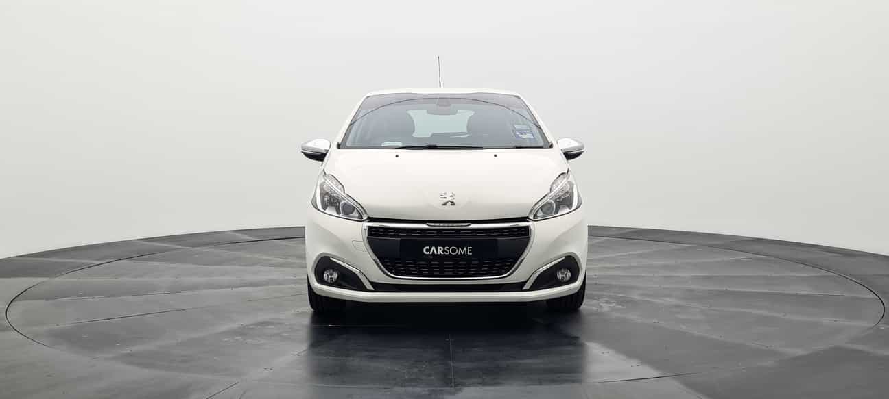 terpakai 2017 Peugeot 208 PURETECH 1.2