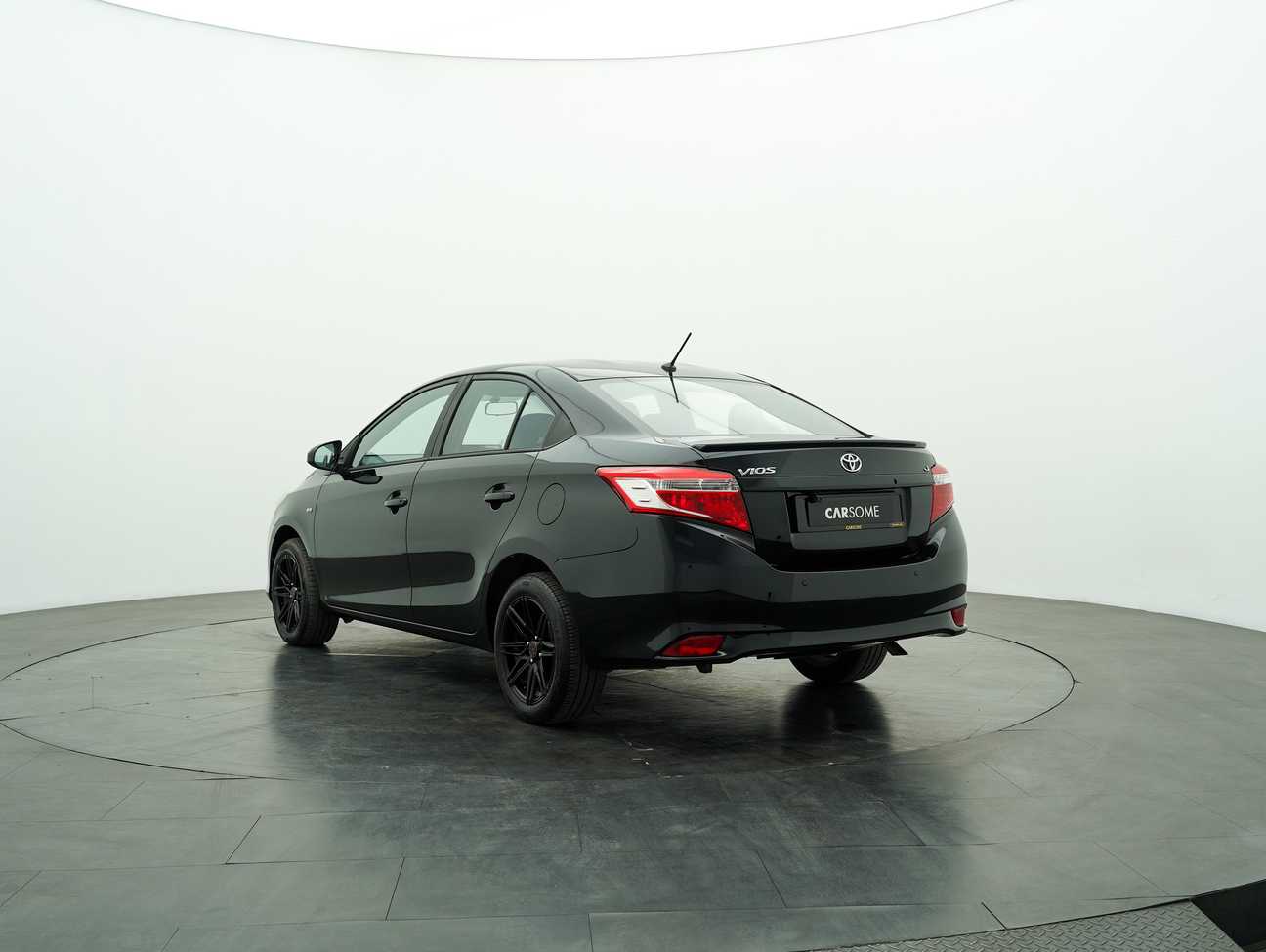 terpakai 2014 Toyota Vios J 1.5