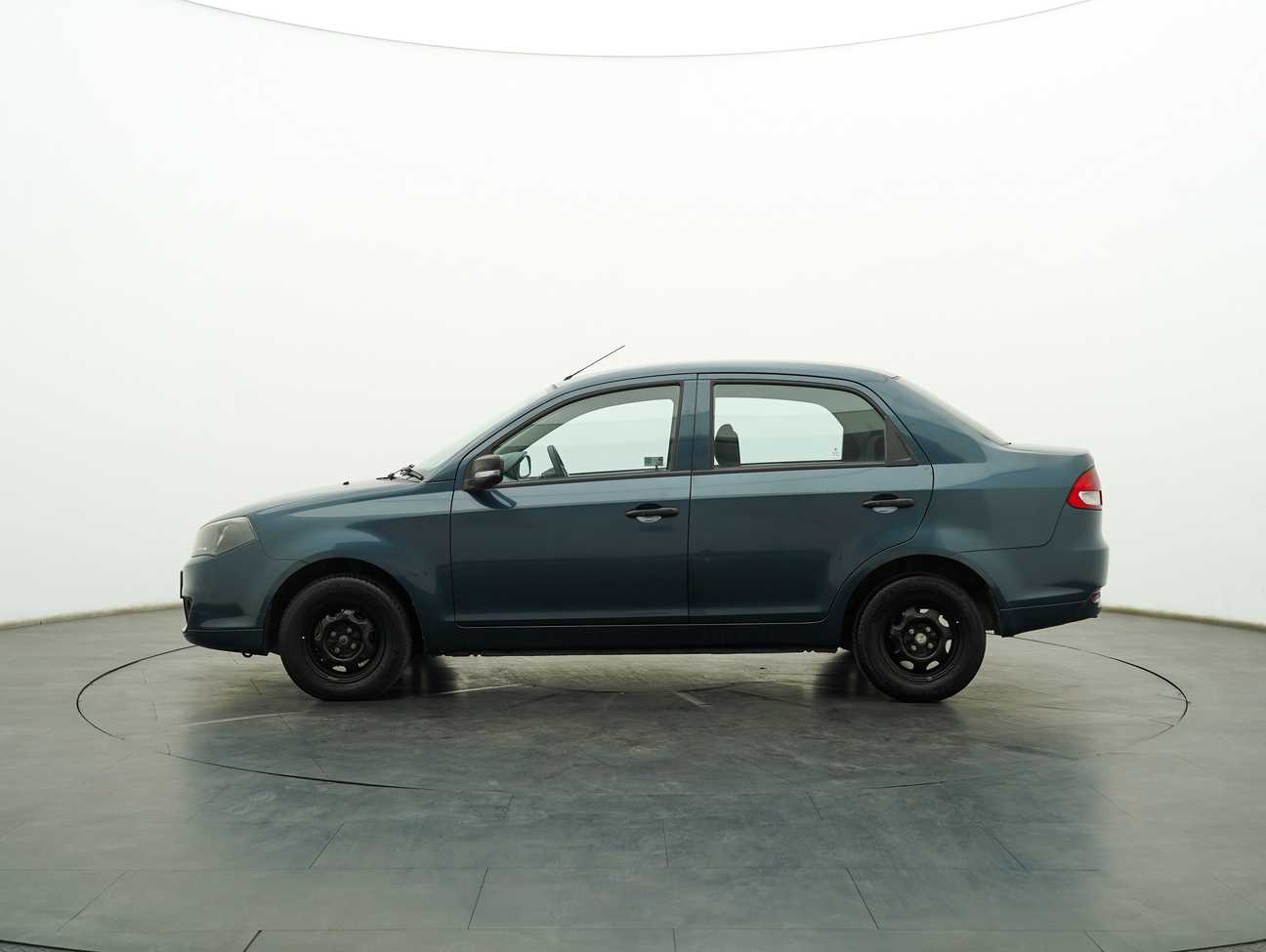 used 2014 Proton Saga FLX Standard 1.3