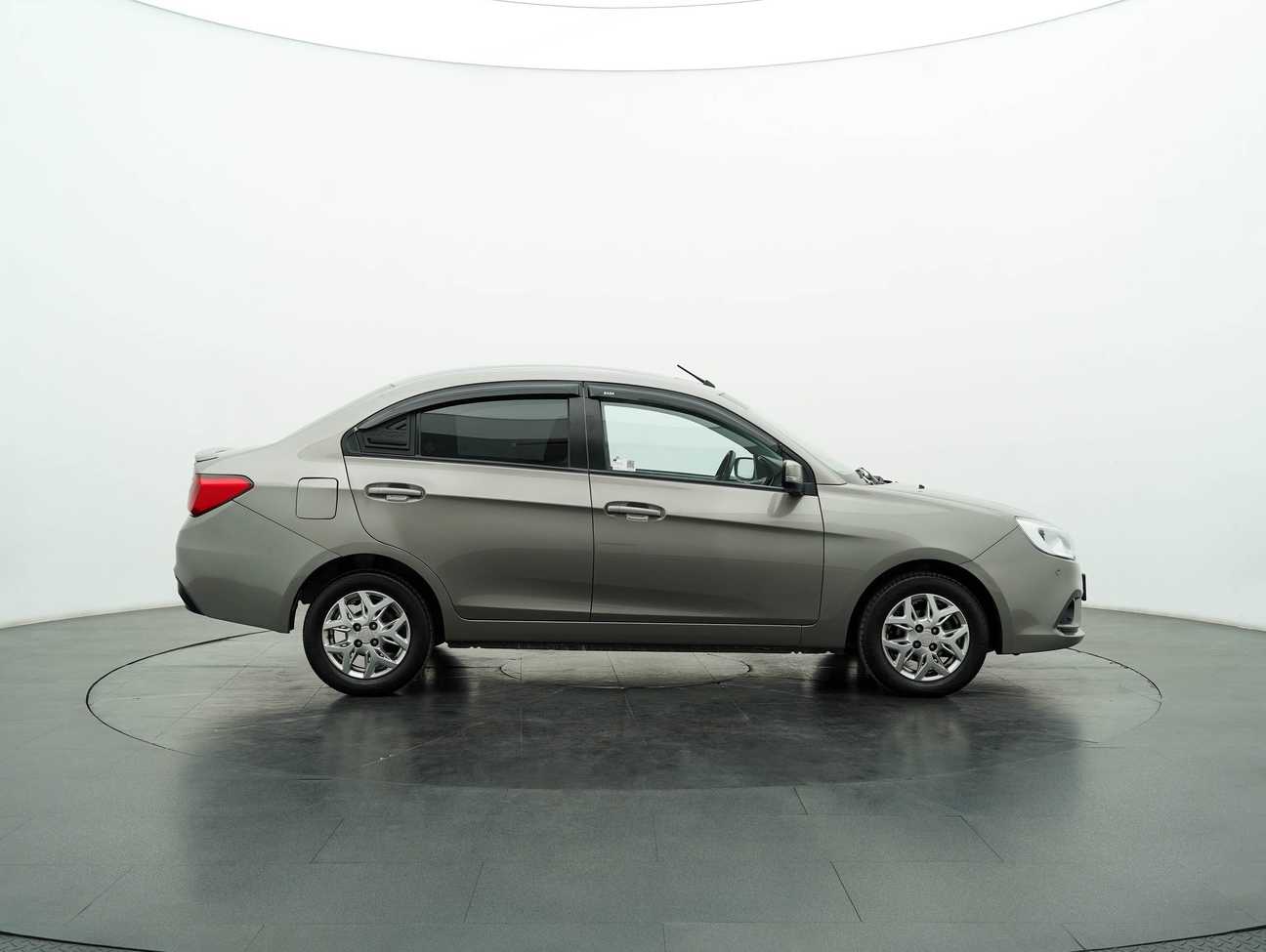 used 2018 Proton Saga Executive 1.3